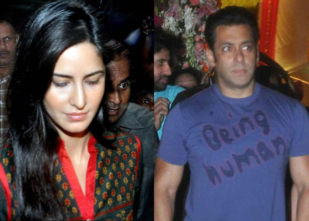 Katrina Kaif joins Salman Khan for <I>Ganpati visarjan</i>