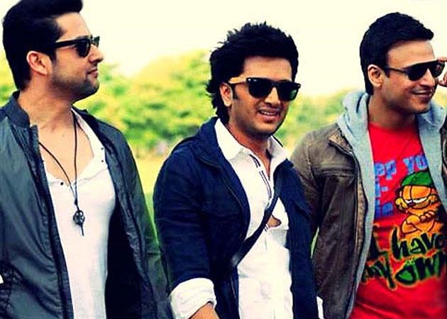 <i>Grand Masti</i> earns Rs 26 crores in first two days