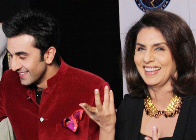 Ranbir Kapoor, Neetu Singh dance together on <i>KBC</i> Ranbir Kapoor, Neetu Singh dance together on <i>KBC</i>