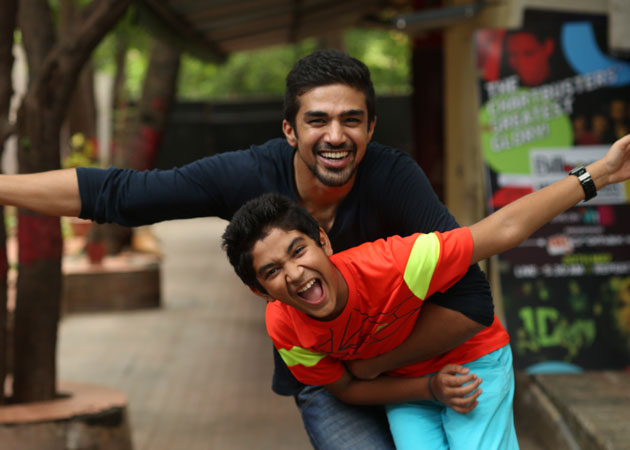 Amol Gupte impressed with Saqib Saleem's performance in <i>Hawaa Hawaai</i>