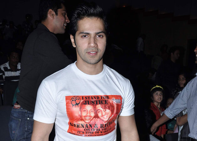 Varun Dhawan warns fans against smoking