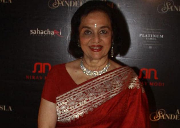 Revisiting Asha Parekh's top 10 films on her 71st birthday