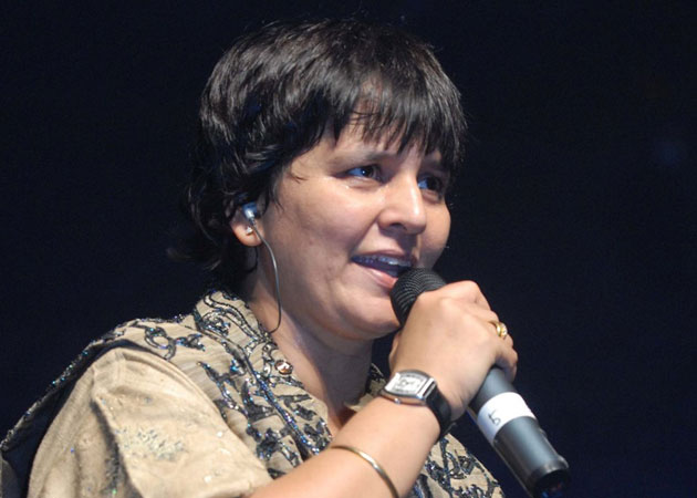 Falguni Pathak: Folk songs have larger appeal