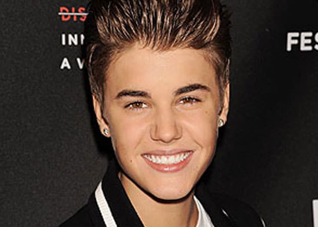 Justin Bieber unveils new song Recovery