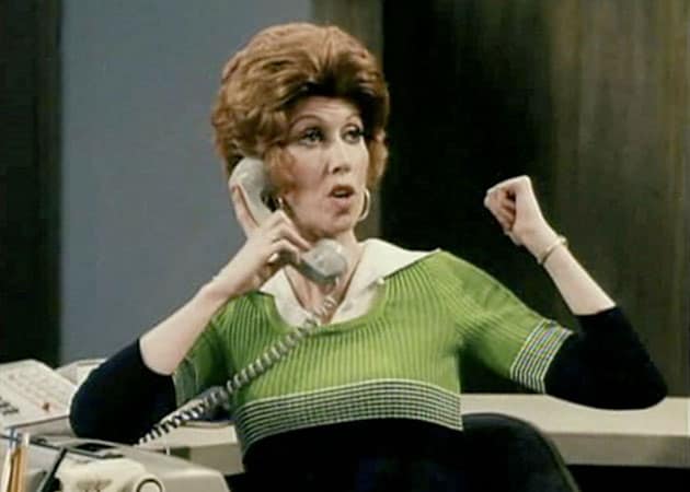 The Simpsons actress Marcia Wallace dies