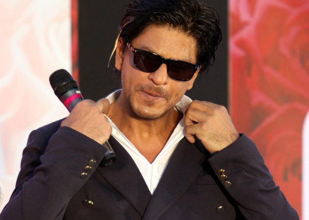 Shah Rukh Khan apologizes for not being punctual  