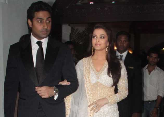 Aishwarya, Abhishek Bachchan proud to raise funds for AIDS awareness