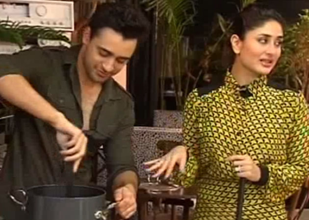 In the kitchen, Kareena Kapoor is the challenger, Imran Khan the king