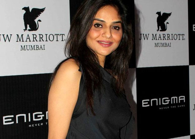 Madhoo gears up for nostalgic trip to Munnar