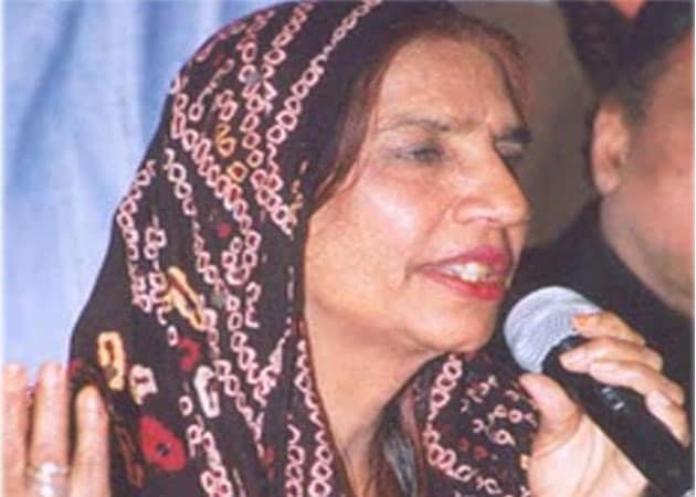 Pakistani singer Reshma dies of cancer