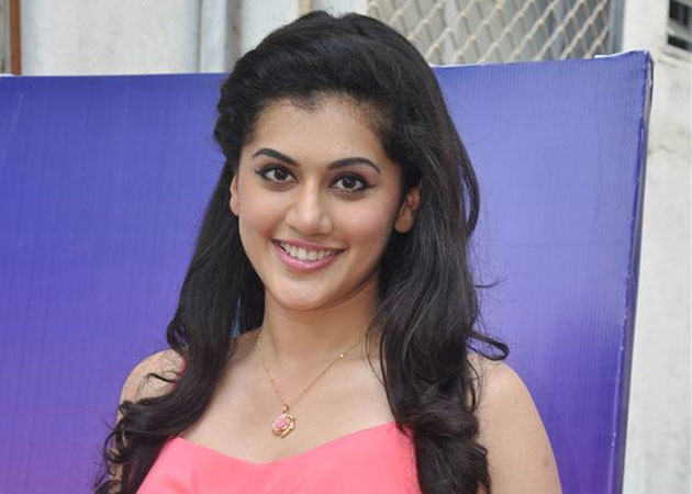 Taapsee's spontaneity impresses Shoojit Sircar