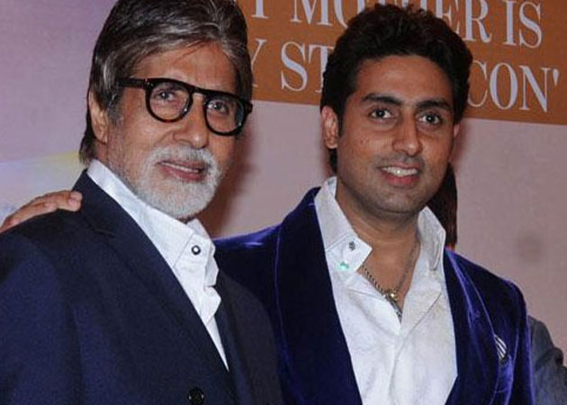 Amitabh Bachchan congratulates Abhishek on <i>Dhoom: 3</i> success