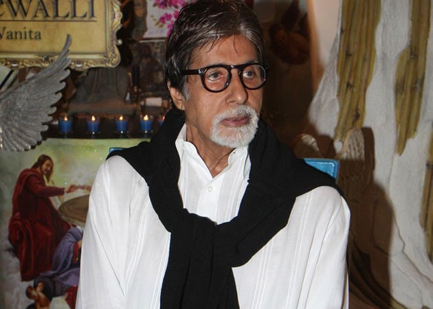 Amitabh Bachchan not playing Pakistani lawyer in Sarabjit's biopic, says Subhash Ghai