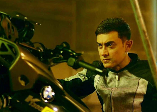 Aamir Khan's <i>Dhoom: 3</i> earns Rs 69.58 crore in two days