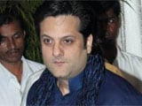 Proud father Fardeen Khan can't stop smiling