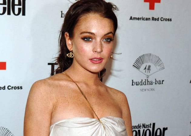 Lindsay Lohan says she is single