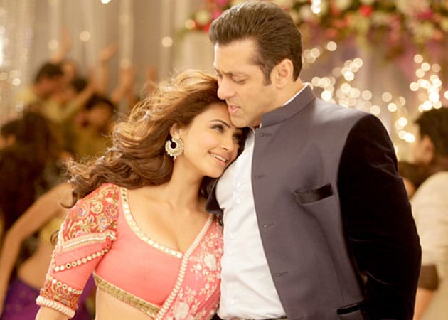 Daisy Shah: Salman Khan is my hero in reel and real life