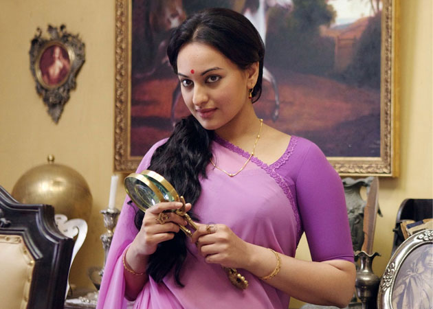 Sonakshi Sinha "disheartened" over <i>Lootera</i>'s absence from award nominations