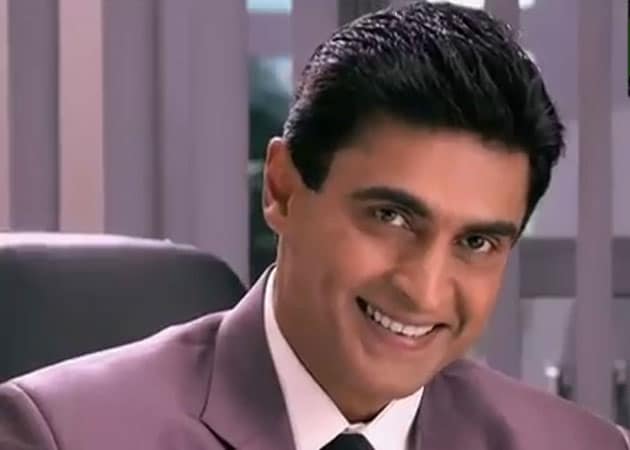 Body of a newborn girl found in actor Mohnish Bahl's swimming pool