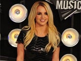 Oops! Britney Spears loses microphone mid-performance