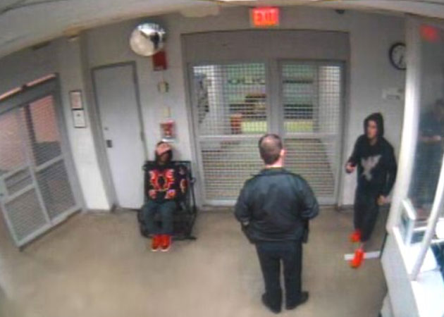 Justin Bieber jail video shows unsteady walk