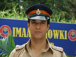 Amir Ali returns to <i>FIR</i> Amir Ali returns to <i>FIR</i>