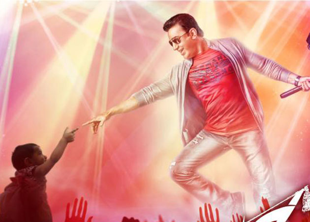 Kamal Haasan to play dual role in <i>Uttama Villain</i>