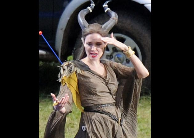 Angelina Jolie, Stella McCartney create Maleficent-inspired children's clothing