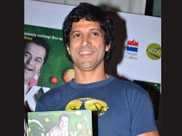 Farhan Akhtar launches chef Vicky Ratnani's book 'Vicky Goes Veg' Farhan Akhtar launches chef Vicky Ratnani's book 'Vicky Goes Veg'