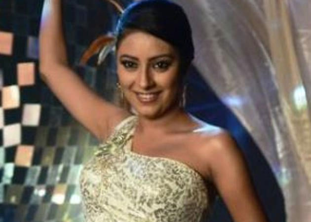 Pratyusha Banerjee excited about Box Cricket League