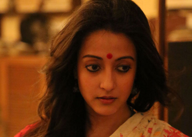 Raima Sen: Bangladeshis should be treated as equals