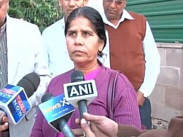 Sampat Pal on <i>Gulaab Gang</i> release: There will be no settlement out of court Sampat Pal on <i>Gulaab Gang</i> release: There will be no settlement out of court