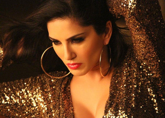 Sunny Leone Office Sex Video - Ragini MMS 2 will show a new side of Sunny Leone, says director