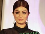 Shamed by father-in-law Abu Azmi's statements, tweets actress Ayesha Takia
