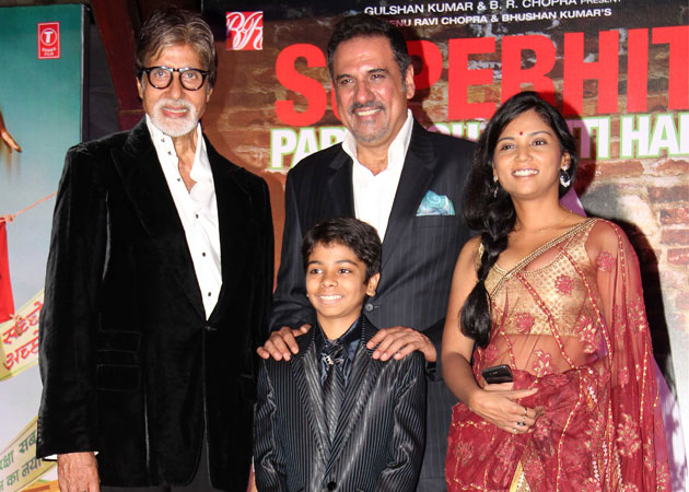 <i>Party Toh Banti Hai</i>:  Amitabh Bachchan celebrates with <i>Bhoothnath Returns</i> cast 