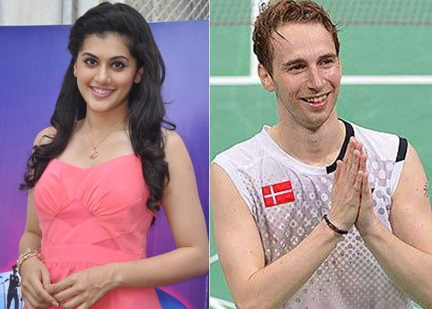  Taapsee Pannu cheers for rumoured beau Mathias Boe during match