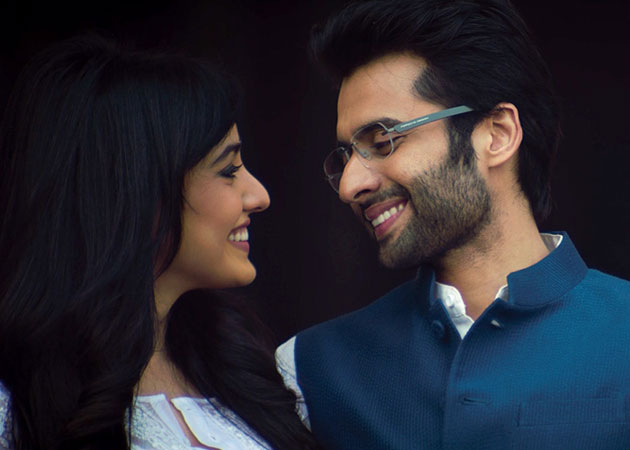 <i>Youngistaan</i> stars visit Siddhivinayak temple