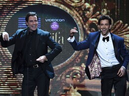 Hrithik Roshan's Bad Back Forces Him to Travel With Fleet of Cars Hrithik Roshan's Bad Back Forces Him to Travel With Fleet of Cars