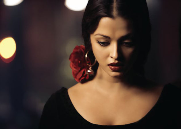 Sanjay Gupta: Aishwarya Rai Bachchan is the lead in My <i>Jazbaa</i>