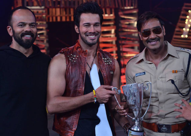 Rajniesh Duggal Wins <i>Khatron Ke Khiladi</i>