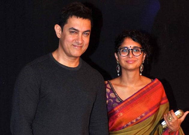 Aamir Khan Wins Sweets Instead of Trophy at Award Show