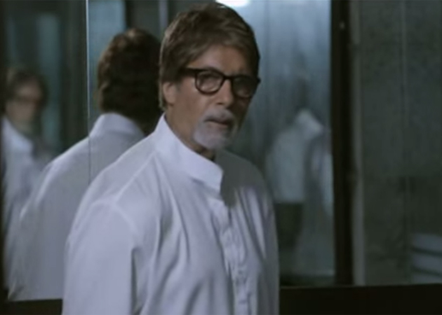 Amitabh Bachchan, Castmates Skip Make-Up For <i>Yudh</i>