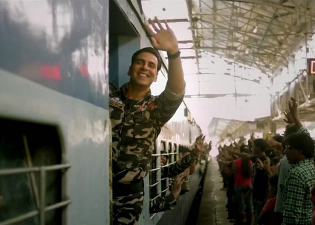 Rs 100 Crore <i>Holiday</i> For Akshay Kumar, Sonakshi Sinha