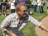 25 Years Later, Kevin Costner and Sons Play Baseball in Original <i>Field Of Dreams</i>