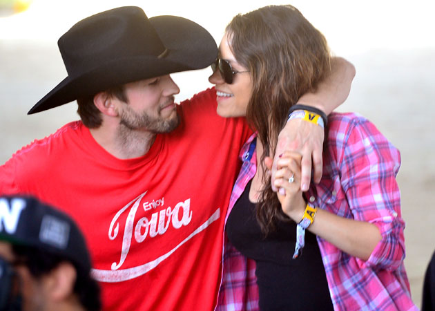 At Mila Kunis, Ashton Kutcher Wedding, Baby Will be Guest of Honour