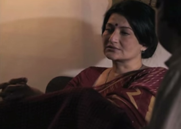 Sarika: Amitabh Bachchan was My Prime Reason to Act in <i>Yudh</i>