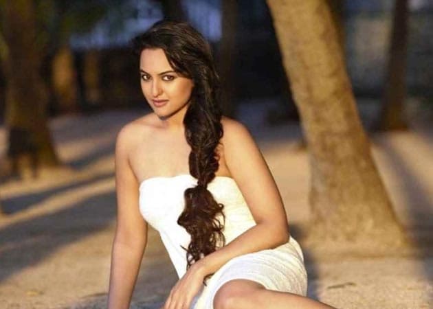 Sonakshi Sinha Will be in Holiday Director's Next Film