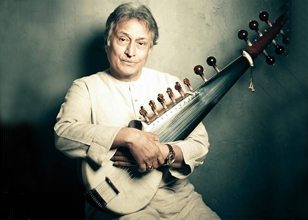  Ustad Amjad Ali Khan's Favourite Sarod Lost While Flying from London to Delhi