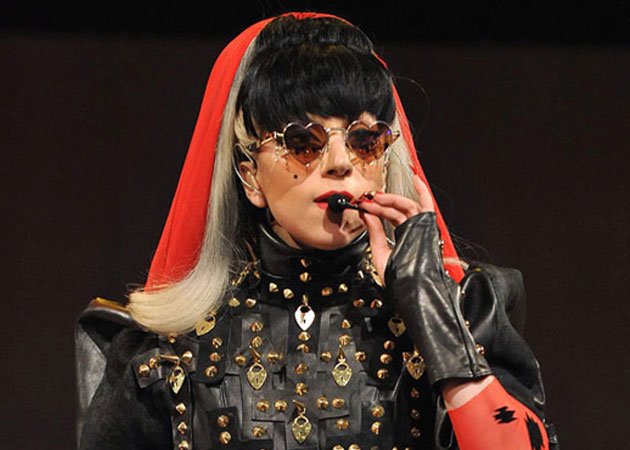 California, Save Water, Urges Lady Gaga