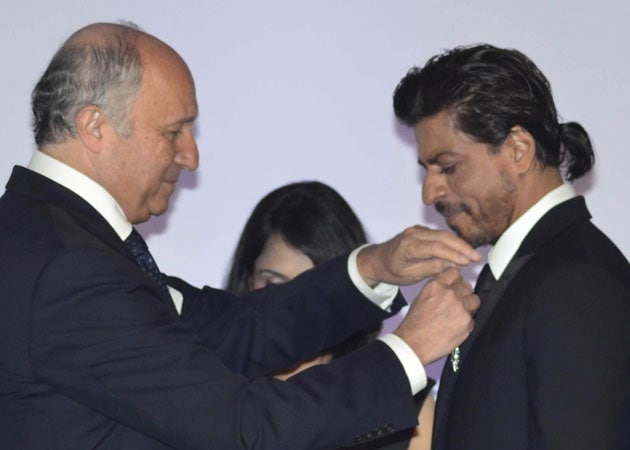 Shah Rukh Khan on French Honour: Mother Would Have Been so Proud
